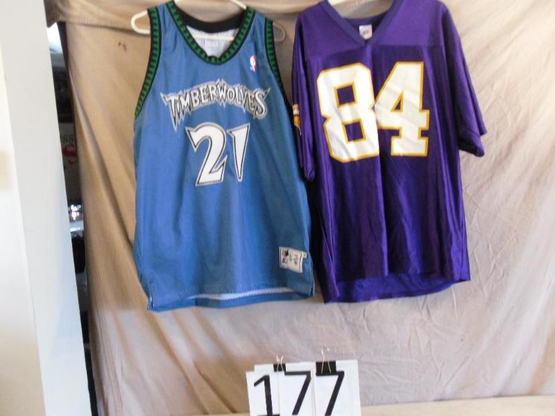 lot 177 image: Timberwolves Kevin Garnett Size 46 ...