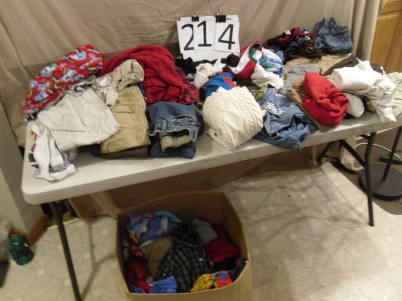 lot 214 image: Large Lot of Assorted Clothes. SIze...