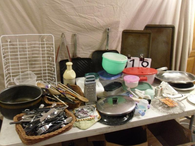 lot 218 image: Lot of Kitchen Items. Utensils, Pot...