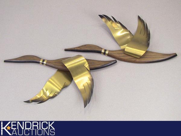 2 Vintage Masketeers Duck Wall Art