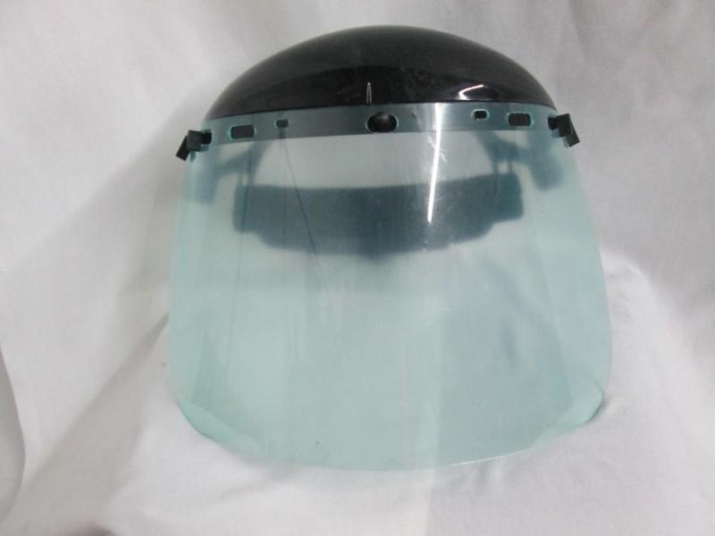 lot 46 image: Condor Welding Shield
