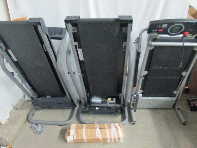 lot 50 image: Broken Treadmills