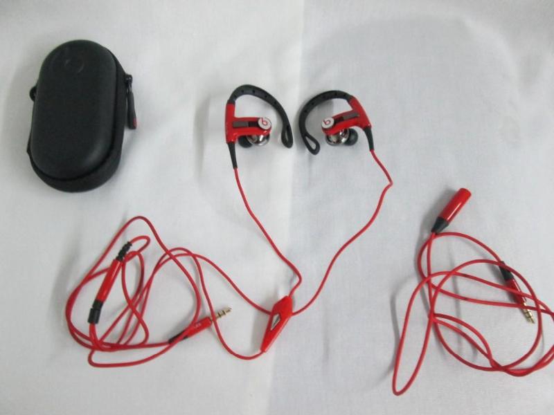 lot 9 image: Powerbeats by Dr. Dre Earphones