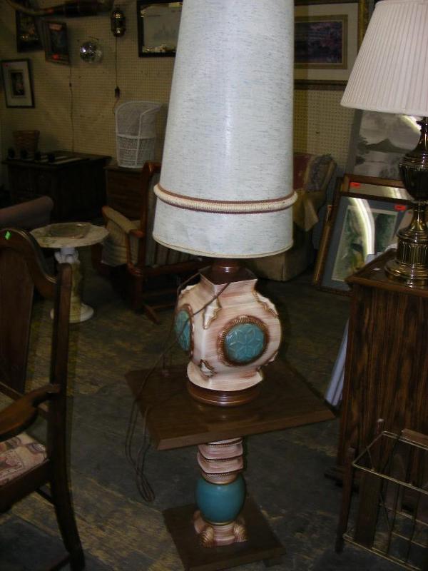 lot 513 image: Lamp and Side Table, blue color. St...
