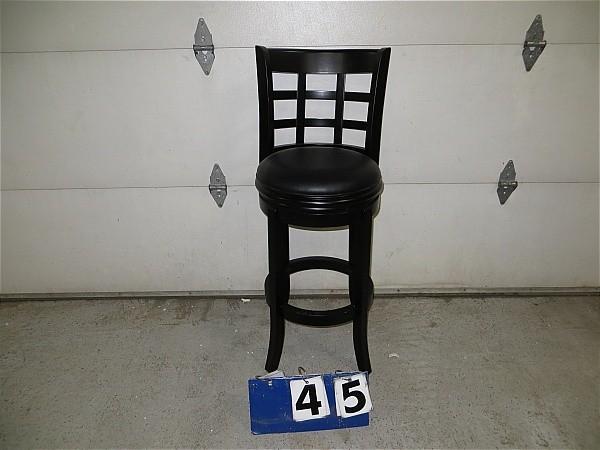 lot 45 image: Boraam Kyota 29 in. Swivel Bar Stoo...