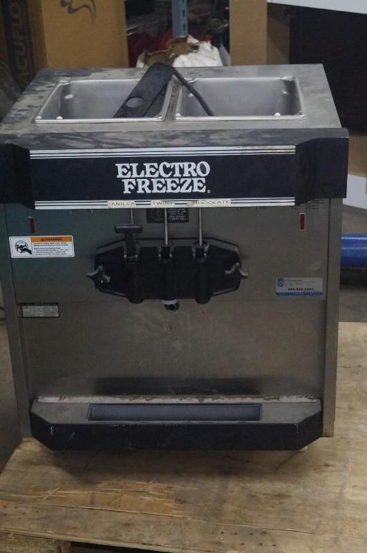 Ice Cream Dispenser