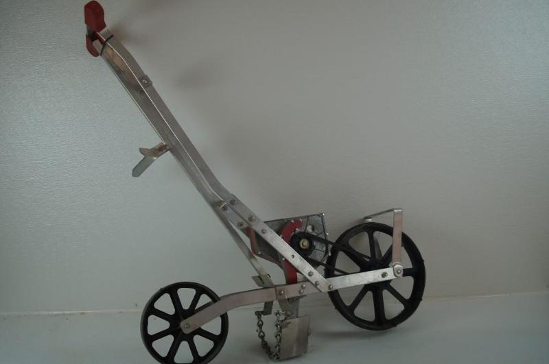 Seeder