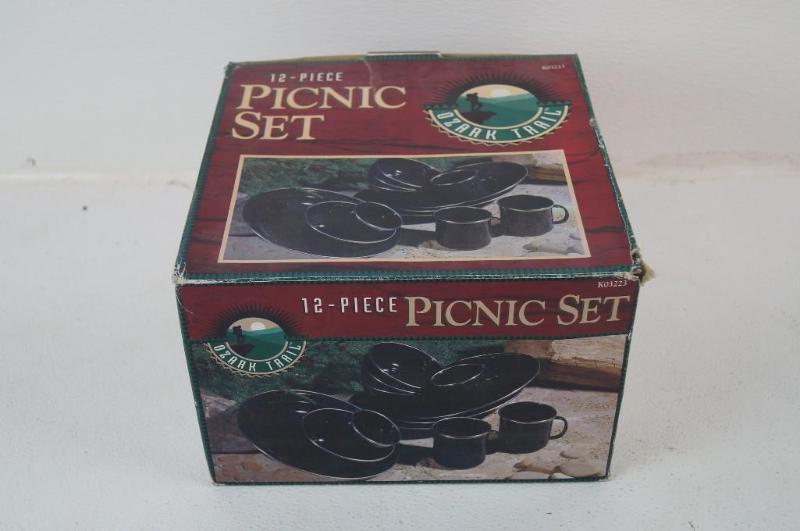 12 piece Picnic Set