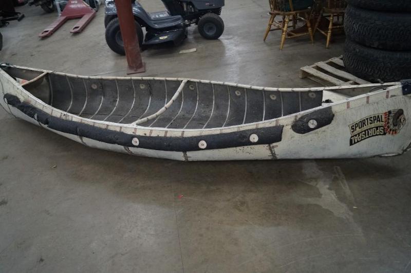 Canoe