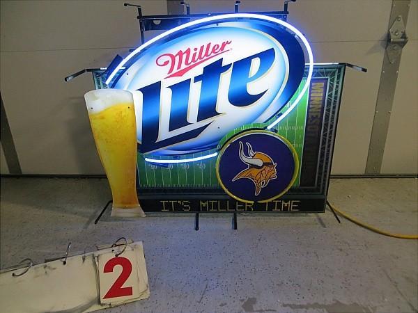 Miller Light Vikings Neon. Partiall...