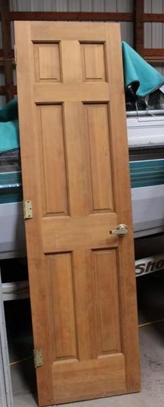 Solid pine panel door with door kn...