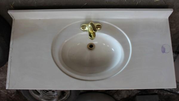 47&quot by 22&quot Porcelain&nbs...