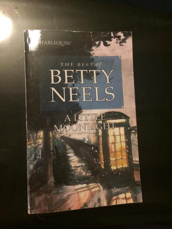 The best of Betty Neels A little mo...