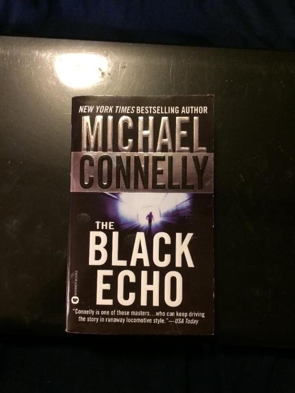 Michael Connelly The Black Echo...