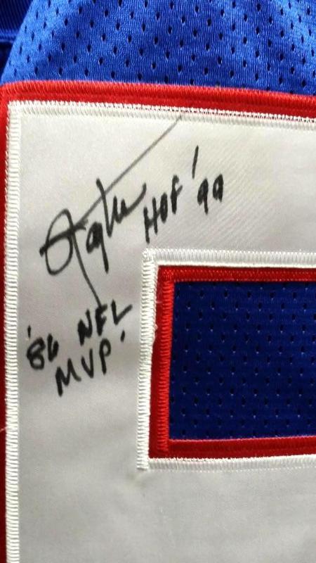 lot 5 image: Lawrence Taylor Jersey
