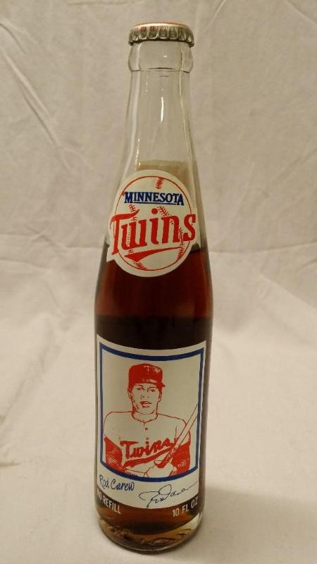 lot 50 image: Minnesota Twins Coke bottle full an...