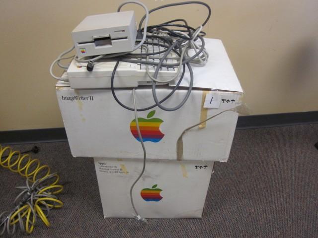 Vintage original Apple IIc computer...