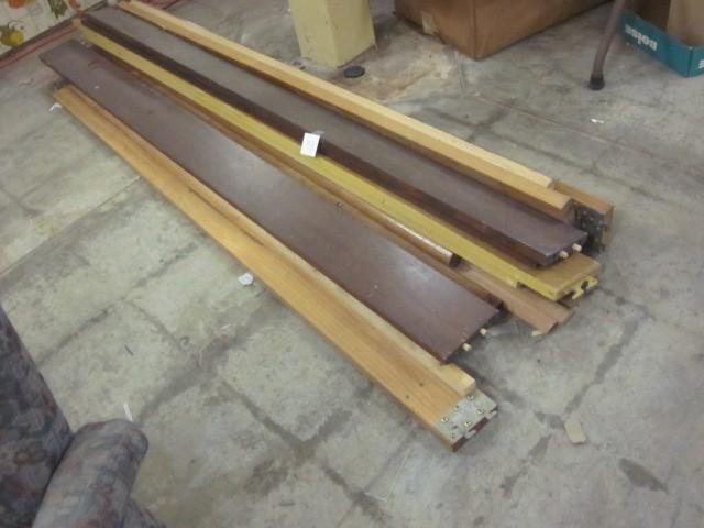 Lot of miscellaneous wooden bed fra...