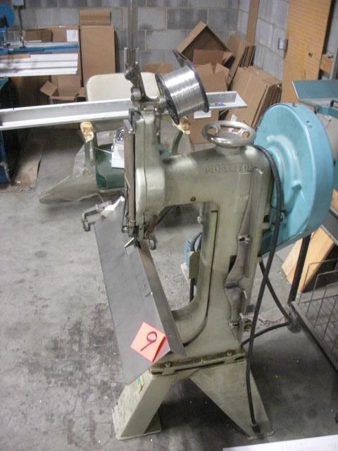 lot 9 image: Wire Stitcher