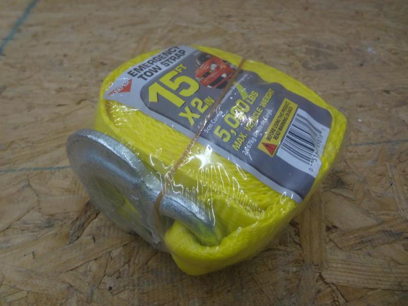 lot 118 image: New Keeper 15ft 5000# Tow Strap...