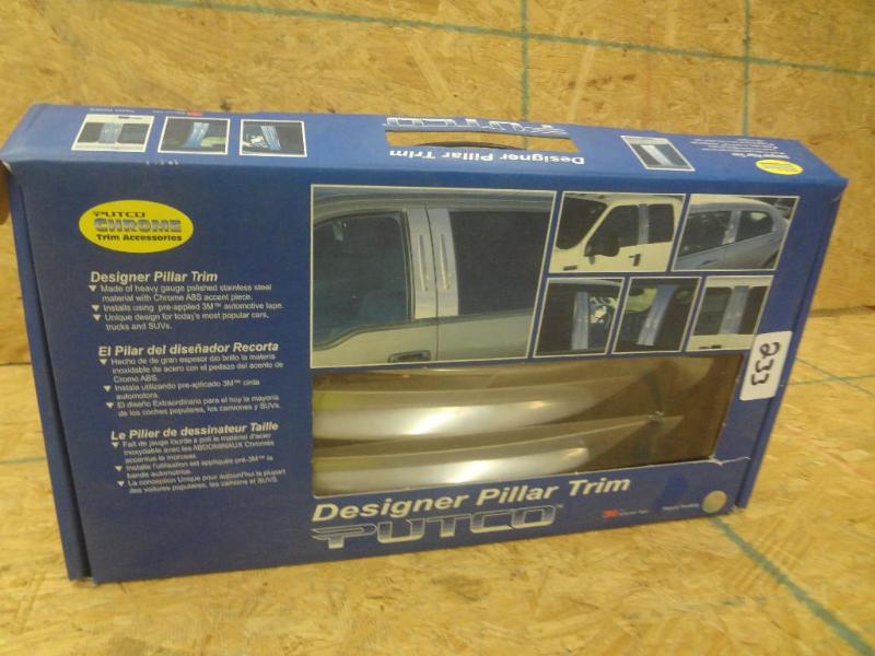 lot 233 image: New Putco 05-07 Chrysler 300C Pilla...