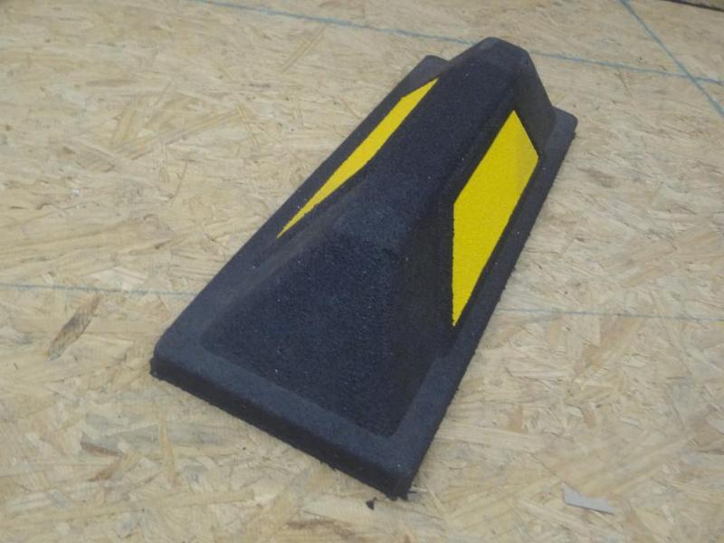 lot 64 image: New Technoflex Security Park Tire C...