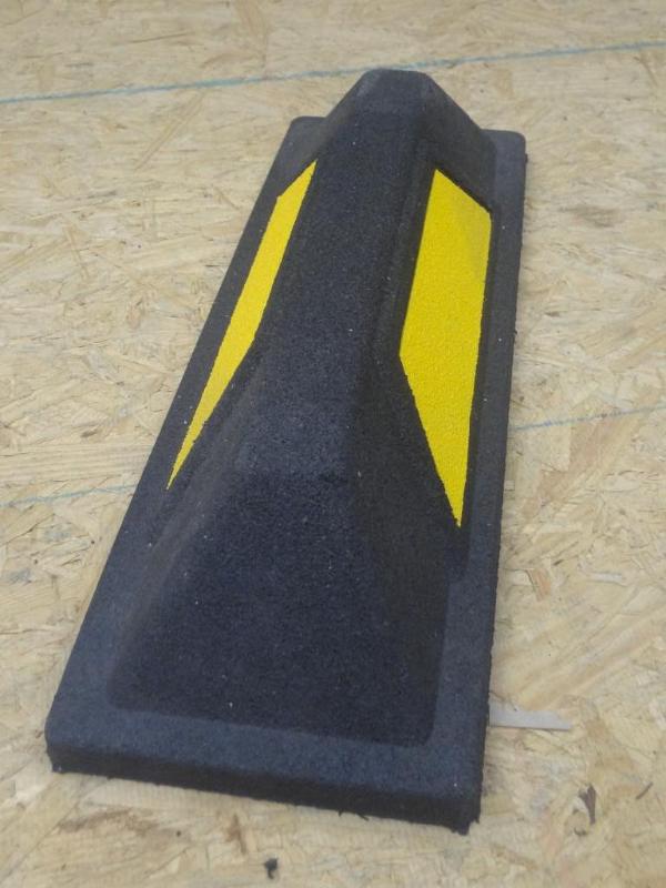 lot 68 image: New Technoflex Security Park Tire C...