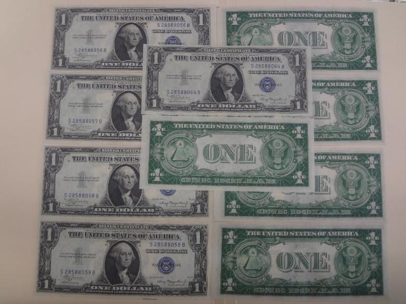(10) 1935A $1 Silver Certifcates, C...