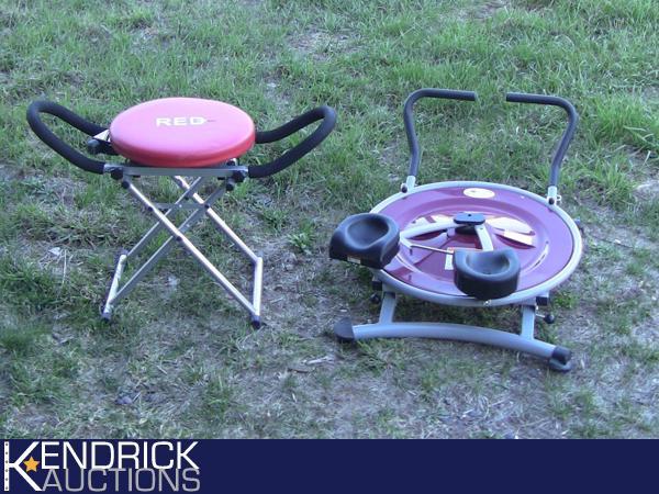 lot 20 image: 2 Abdominal ExerciseWorkout Items