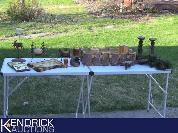 lot 42 image: Large Lot of Miscellaneous Decor Items