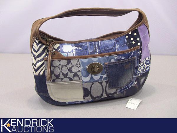 lot 55 image: Authentic COACH Purse Hobo Bag