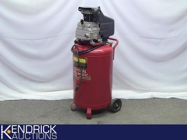 lot 63 image: Central Pneumatic 21 Gallon Cast Iron Vertical Air Compressor