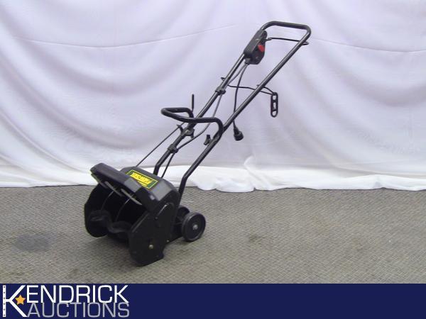 lot 64 image: Yard-Man Electric Snow Thrower