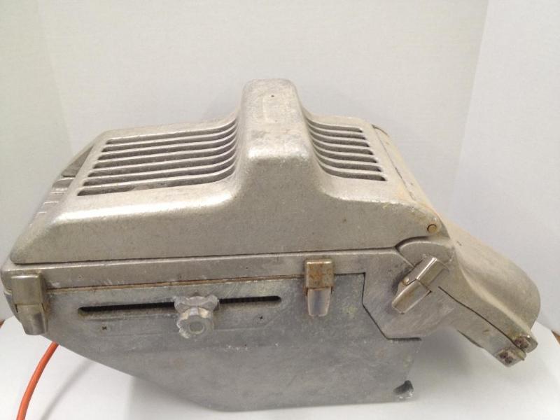 lot 19 image: Hobart Model # 80A