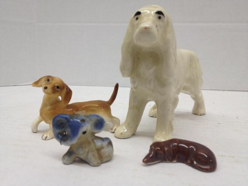lot 68 image: 3 Porcelain Dogs, 1 Elephant, 3 Clowns