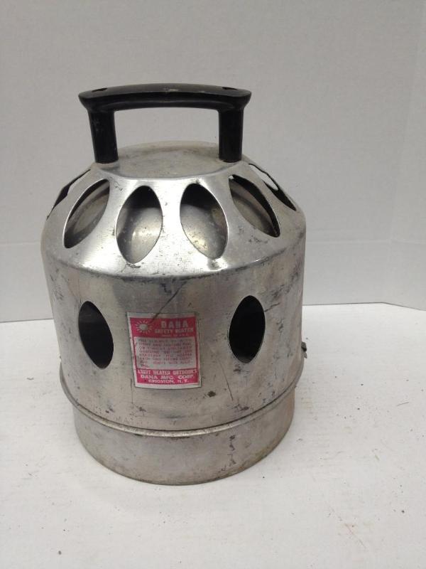 lot 92 image: Vintage DANA Safty Heater