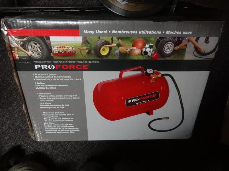 lot 105 image: New ProForce 5 gal 135 psi air tank...