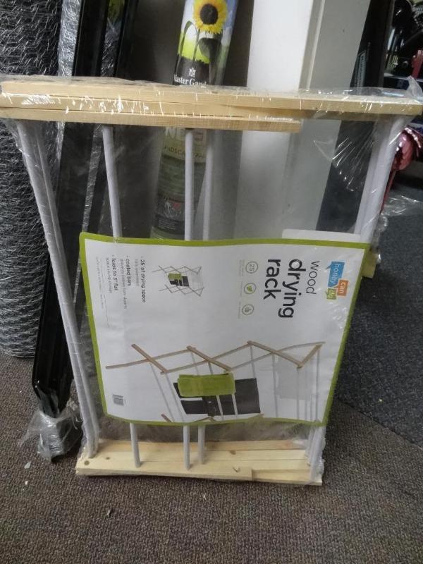 lot 172 image: New wood clothes drying rack...