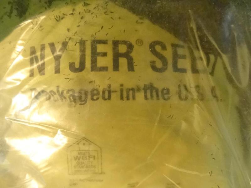 lot 267 image: Approx 50 lbs Nyjer Thistle seed...
