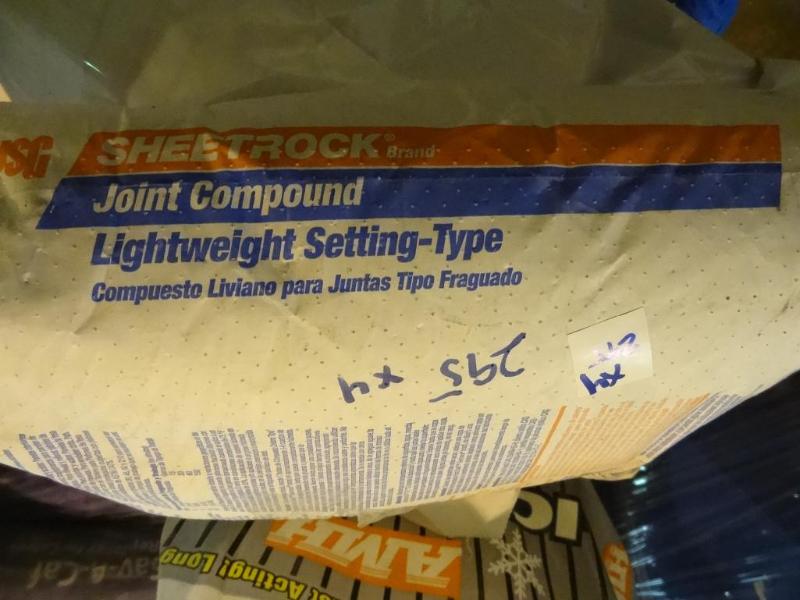 lot 295 image: Qty 4 bags Sheetrock joint compound...