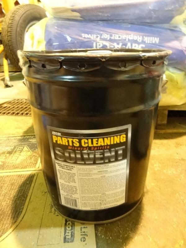 lot 299 image: 5 gallons Zecol parts cleaning mine...
