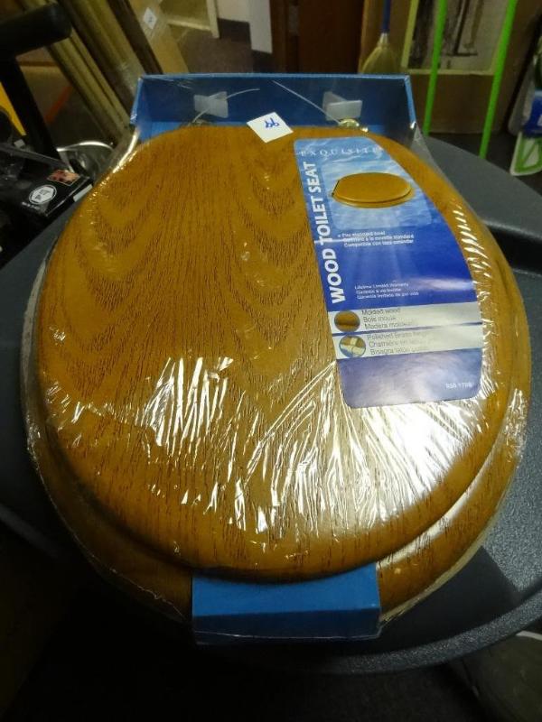 lot 99 image: New Exquisite Molded Wood Round Fro...
