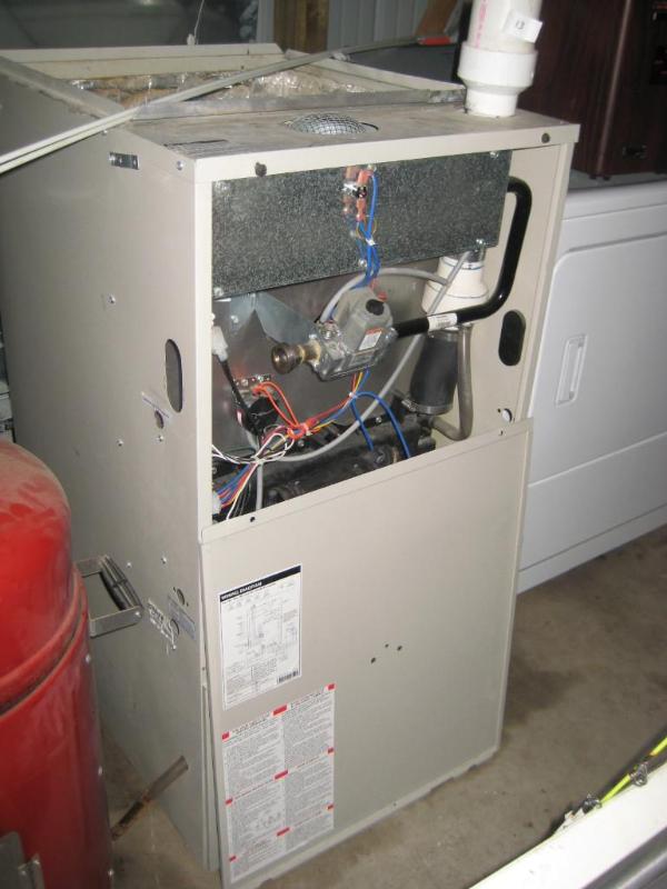lot 13 image: Gibson High Efficiency Furnance