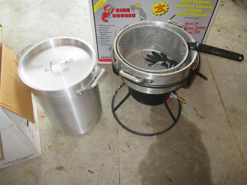 lot 21 image: King Kooker Deep Dryer