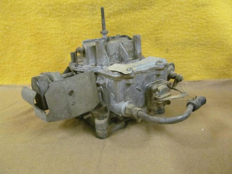 lot 126 image: 2 BBL Carburetor Tag # 1R22 ...