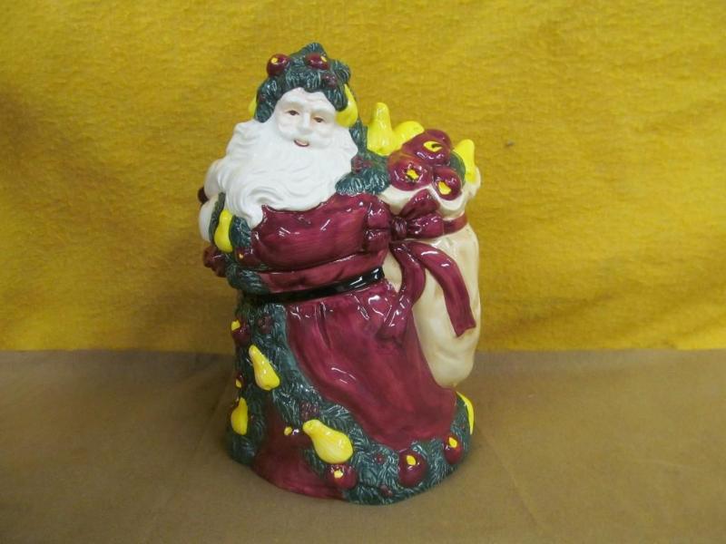 lot 165 image: Santa Cookie Jar...