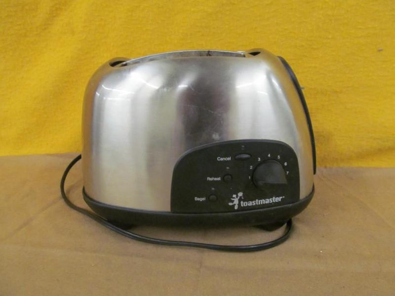lot 190 image: Toastmaster 2 Slice Stainless Steel...