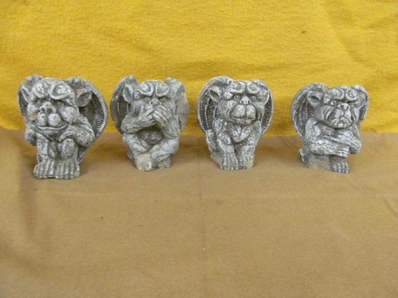 lot 44 image: 4 Plaster Garden Decor Figures...