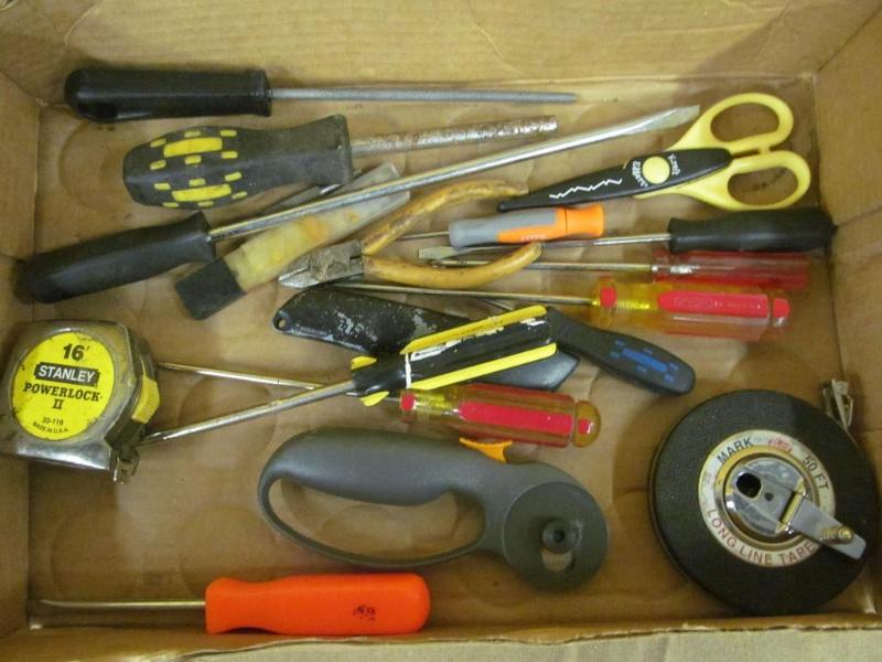 lot 53 image: Box of Tools - 2 Tape Measures, Scr...