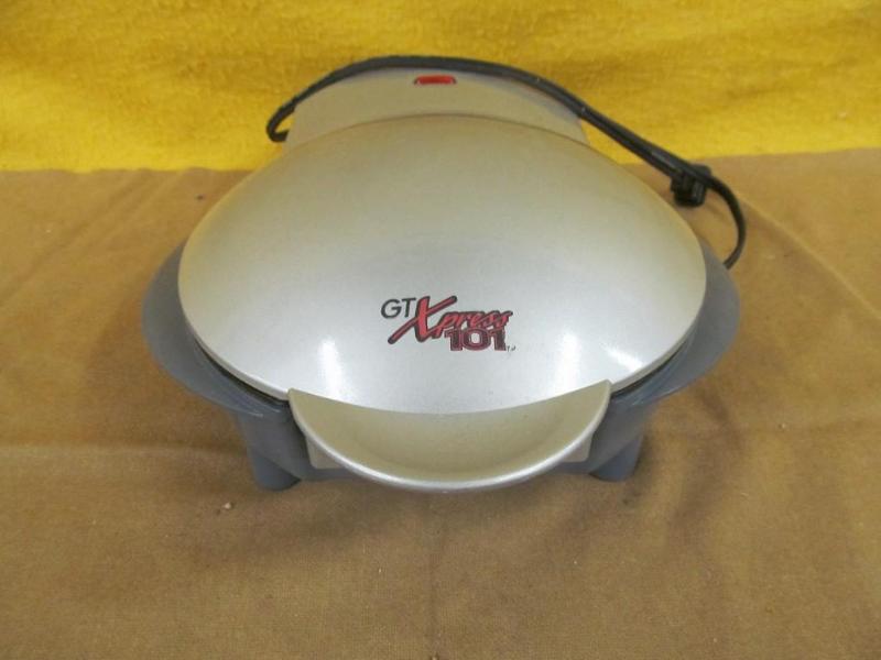 lot 82 image: GT Express Hot Sandwich Maker...